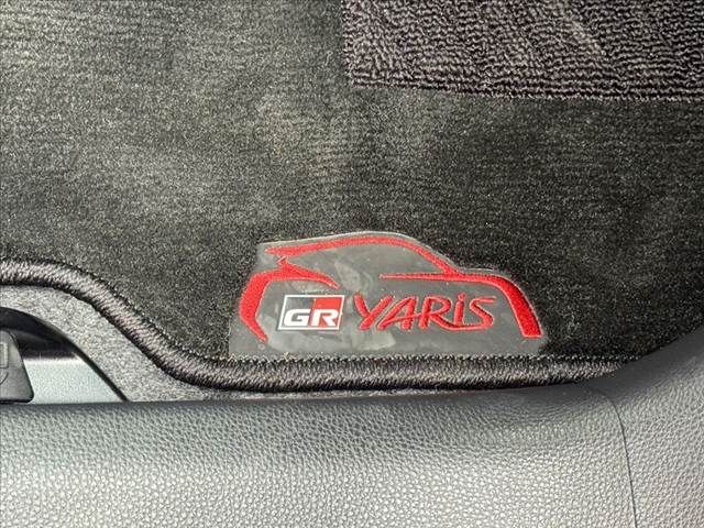GR YARIS