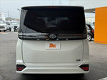 VOXY HYBRID