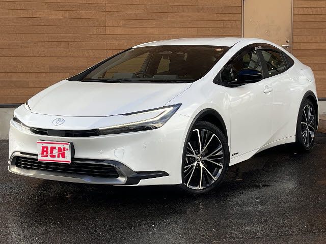 PRIUS 4WD