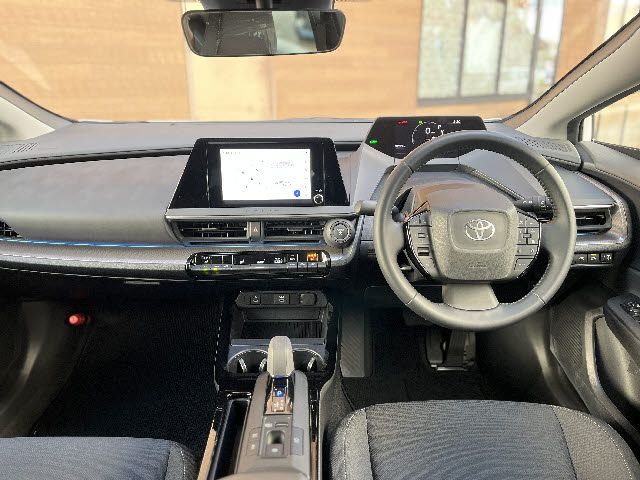 PRIUS 4WD