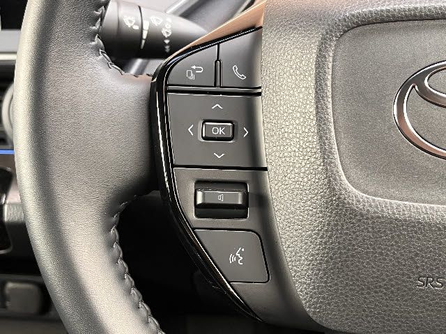 PRIUS 4WD
