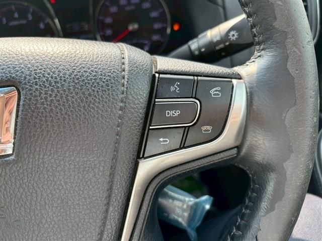 CROWN sedan