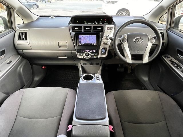 PRIUS Alpha