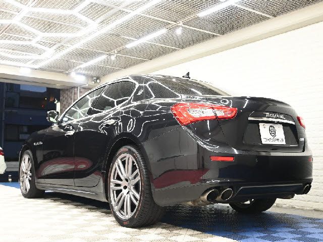 MASERATI GHIBLI Sedan