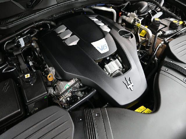 MASERATI GHIBLI Sedan