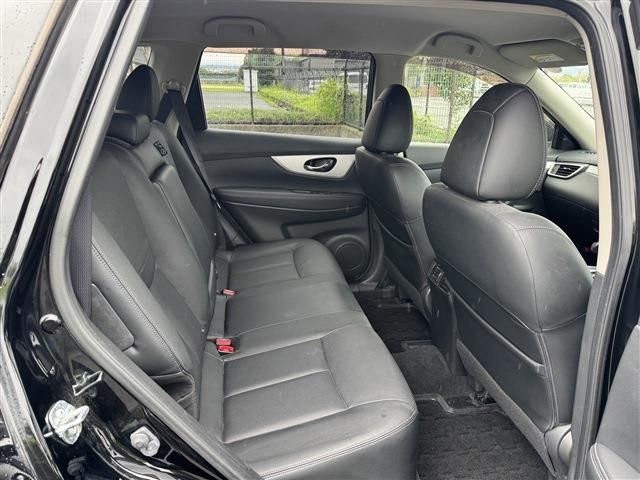 X-TRAIL HYBRID 4WD