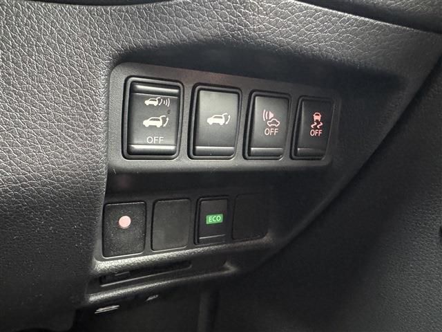 X-TRAIL HYBRID 4WD