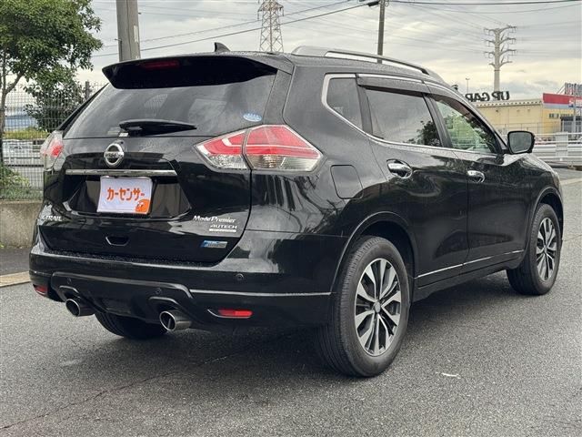 X-TRAIL HYBRID 4WD