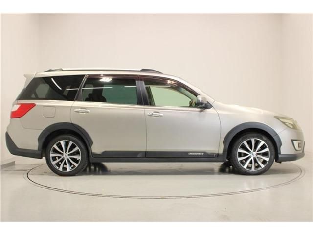 EXIGA CROSSOVER 7