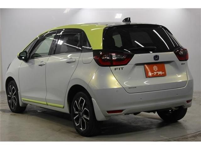 FIT e:HEV 4WD