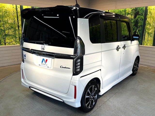 N BOX CUSTOM