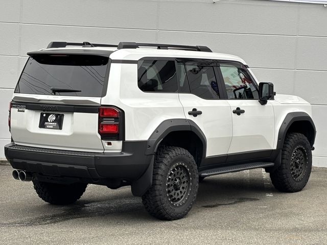 LANDCRUISER 250