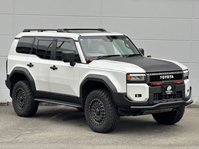 LANDCRUISER 250