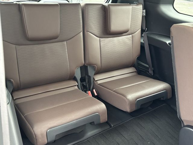 LANDCRUISER 250