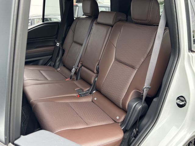 LANDCRUISER 250
