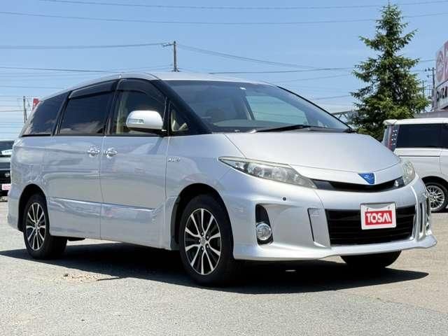 ESTIMA HYBRID 4WD