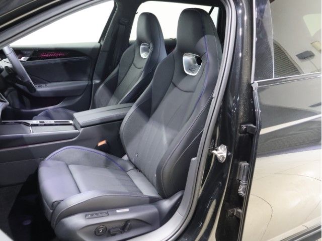 VOLKSWAGEN PASSAT wagon  4WD