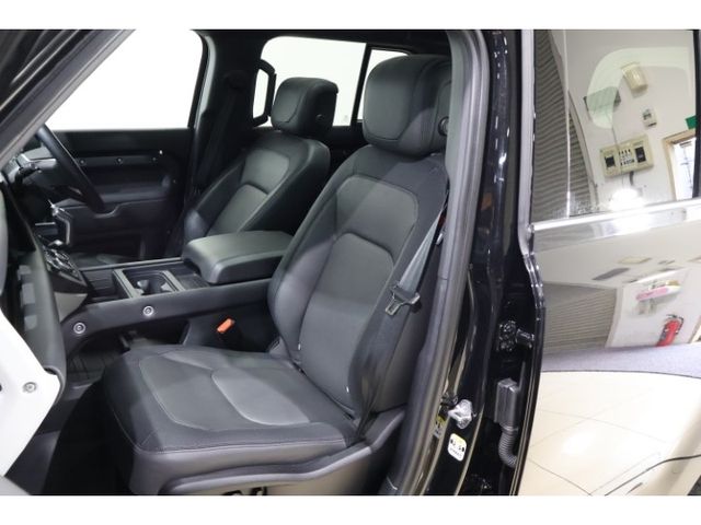 ROVER DEFENDER