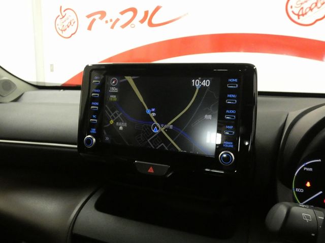 YARIS CROSS HYBRID
