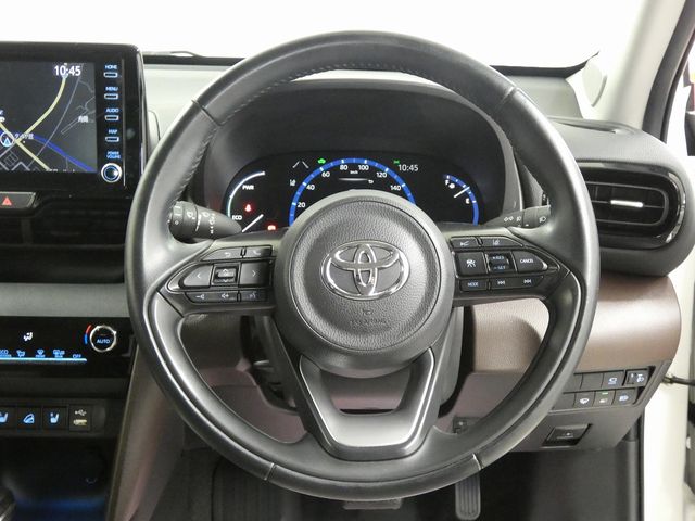 YARIS CROSS HYBRID