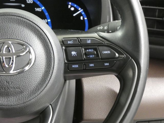 YARIS CROSS HYBRID