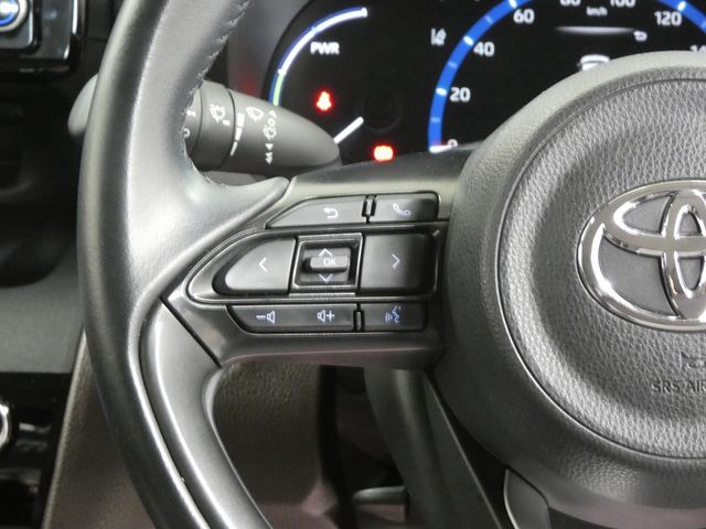 YARIS CROSS HYBRID
