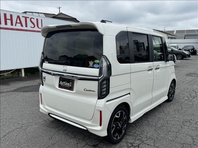 N BOX CUSTOM