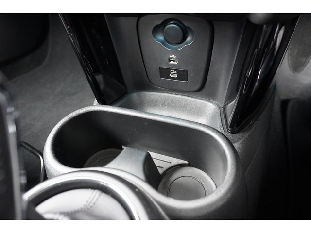 MINI COOPER D 5DOOR