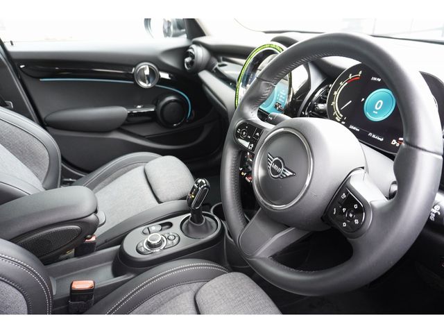MINI COOPER D 5DOOR