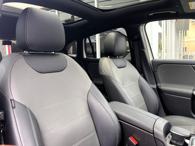MERCEDES AMG GLA class
