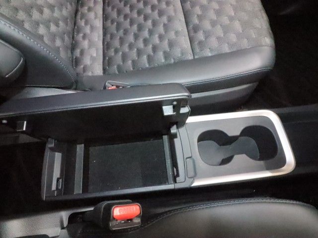 VOXY HYBRID