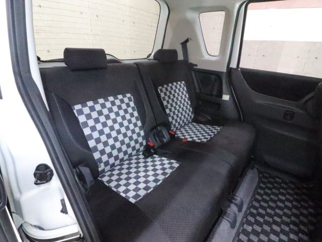 DELICA D:2 2WD