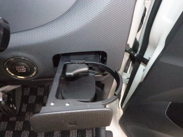 DELICA D:2 2WD