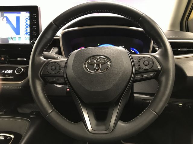 COROLLA sedan HYBRID 4WD