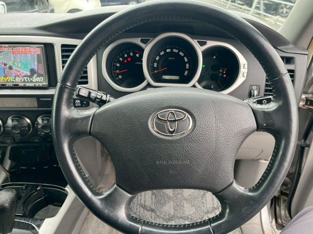 HILUXSURF wagon 4WD
