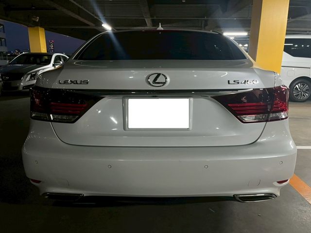 LEXUS LS460