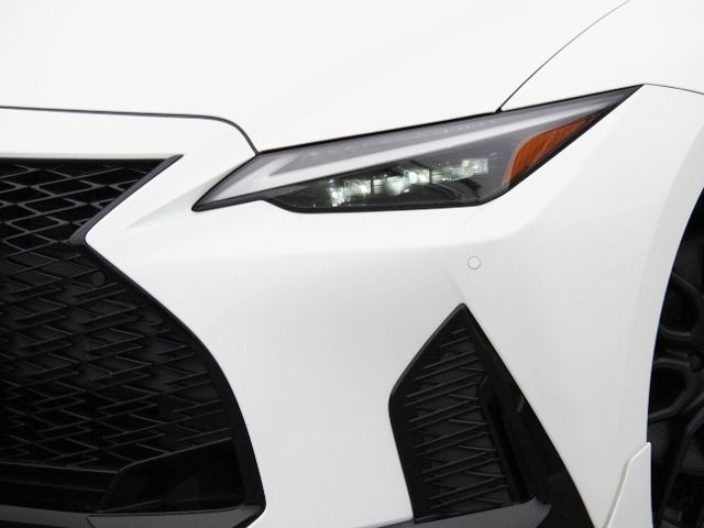 LEXUS IS300h