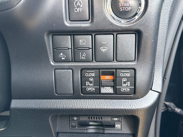 VOXY 4WD