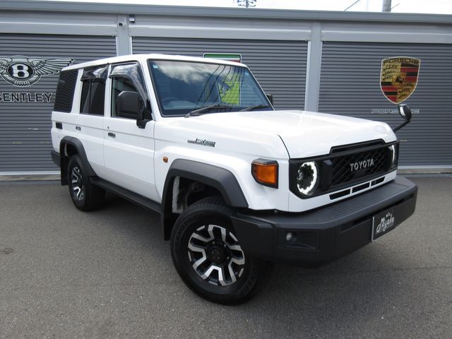 LANDCRUISER 70