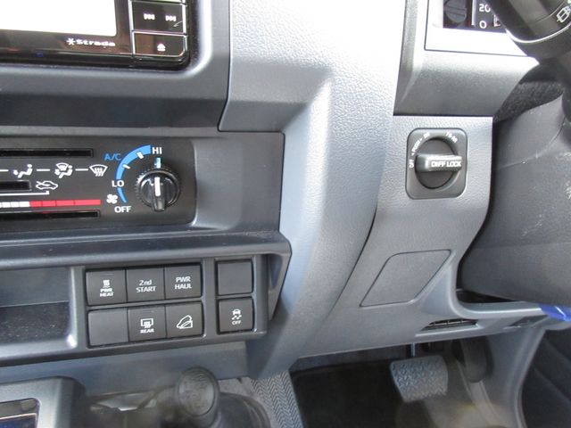 LANDCRUISER 70