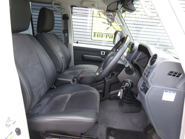 LANDCRUISER 70