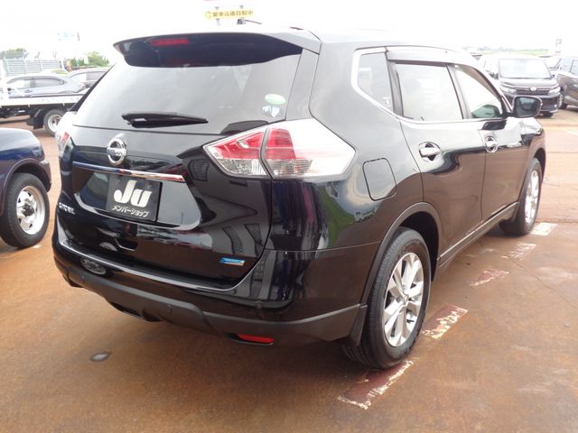 X-TRAIL 4WD