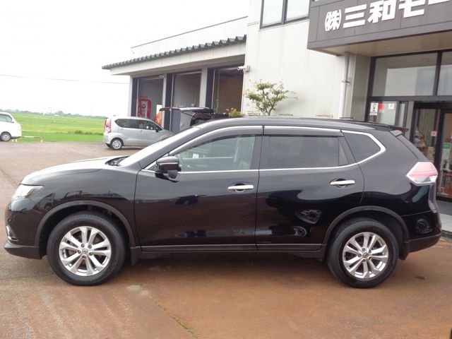 X-TRAIL 4WD