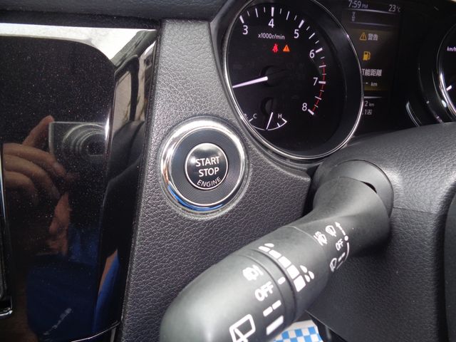 X-TRAIL 4WD
