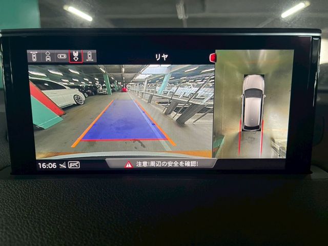 AUDI  Q7