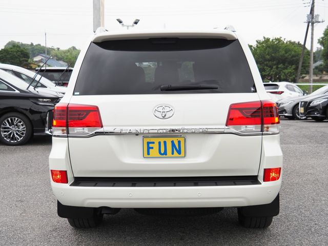 LANDCRUISER wagon