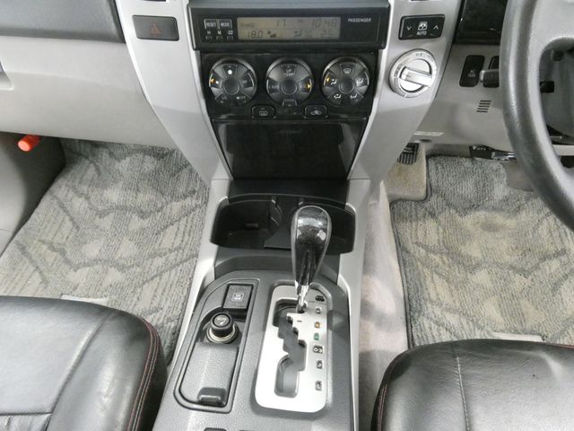HILUXSURF wagon 4WD
