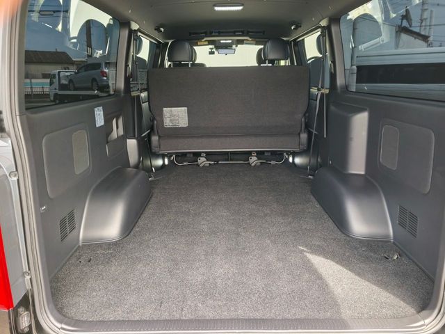 HIACE van 4WD