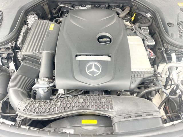 MERCEDES BENZ E class sedan