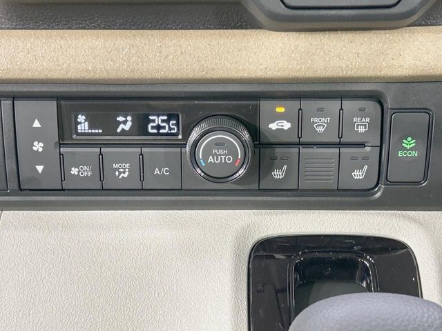 N BOX